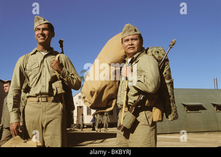 WINDTALKERS (2002) ADAM BEACH, ROGER WILLIE WDTK 001 W335 Banque D'Images