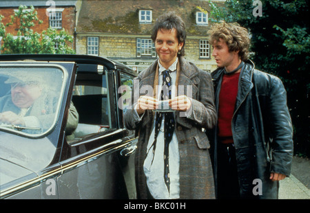 WITHNAIL & I (1987) et j'WITHNAIL RICHARD GRIFFITHS, RICHARD E GRANT, PAUL MCGANN WNI 010 Banque D'Images