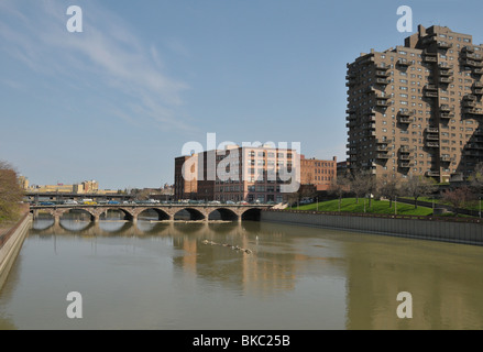 Rochester, NY et la rivière Genesee. Banque D'Images