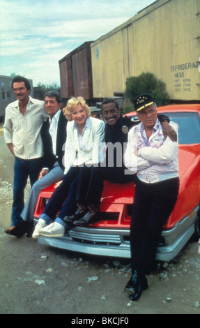 CANNONBALL RUN II (1984) CANNONBALL RUN 2 (ALT) Burt Reynolds, Dean Martin, Shirley Maclaine, Sammy Davis Jr, Frank Sinatra Banque D'Images