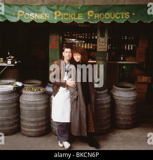 CROSSING DELANCEY (1988), PETER RIEGERT, AMY IRVING CRDY 001 Banque D'Images