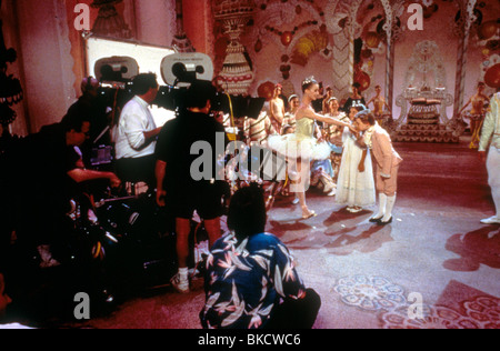 PRODUCTION TOURNAGE (ALT) EMPLACEMENT (ALT) derrière la scène (ALT) SUR LE PLATEAU (ALT) O/S 'Casse-Noisette' (1993) AVEC DARCI KRISTLER, Banque D'Images