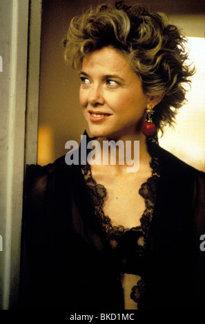 Les Arnaqueurs (1990) Annette Bening GRF 053 Banque D'Images