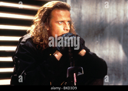 HIGHLANDER 2 : L'ACCÉLÉRATION (1991) CHRISTOPHER LAMBERT HG2 009 Banque D'Images