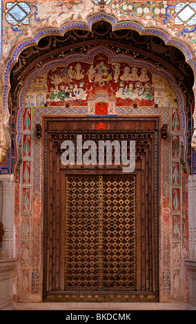 Informations design d'Muraraka dans nawalgarh haveli dans l'état du Rajasthan ville indi Banque D'Images