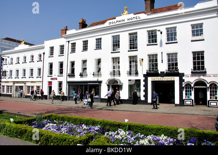 Dolphin Hotel, West Street, Chichester, West Sussex, Angleterre, Royaume-Uni Banque D'Images