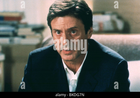 LE PLACARD (2000) la penderie (ALT) DANIEL AUTEUIL PLCD 008 Banque D'Images