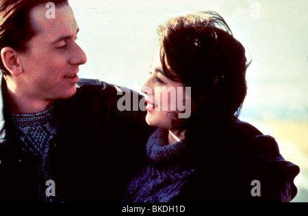 LITTLE ODESSA (1995) TIM ROTH, MOIRA KELLY LTLO 011 Banque D'Images