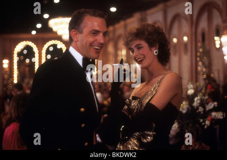 NO WAY OUT (1987) Kevin Costner,SEAN YOUNG NWO 094 Banque D'Images