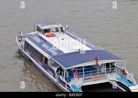 Thames Clippers riverboat, Londres, Royaume-Uni Banque D'Images