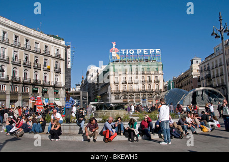 La Plaza de la Puerta del Sol l'ancienne ville de Madrid Espagne Banque D'Images