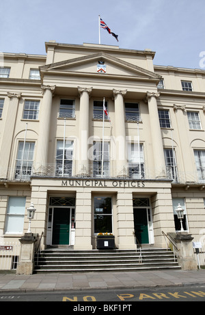 Façade de bureaux de la municipalité la parade cheltenham uk Banque D'Images