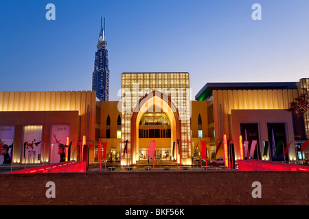 Le Dubai Mall, le plus grand centre commercial du monde et le Burj Khalifa, DUBAÏ, ÉMIRATS ARABES UNIS, Émirats Arabes Unis Banque D'Images