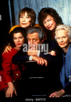 Les personnes utilisées (1992) MARCIA GAY HARDEN, Shirley Maclaine, Marcello Mastroianni, Kathy Bates, Jessica TANDY 040 UDP Banque D'Images