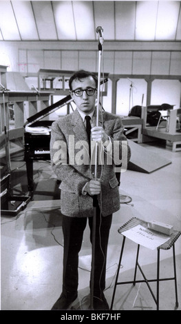 WOODY ALLEN (DIR) PORTRAIT Banque D'Images