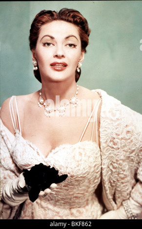 PORTRAIT D'Yvonne de Carlo Banque D'Images