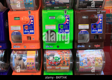 Distributeur de manga, anime, bibelots, ville électrique d'Akihabara, Tokyo, Japon, Asie Banque D'Images