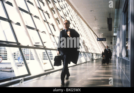 CODE 46 (code 2003) QUARANTE-SIX (ALT) TIM ROBBINS 001-41-04 CODE Banque D'Images