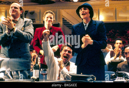 Berceau WILL ROCK (1999) CARY ELWES, ADELE ROBBINS, Angus Macfadyen, CHERRY JONES, JOHN TURTURRO CRDW 035 Banque D'Images