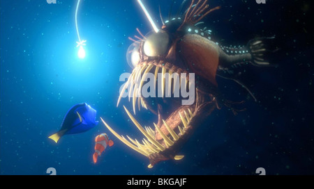 Le monde de Nemo (2003) LE CRÉDIT D'ANIMATION DISNEY FINN 001-06 Banque D'Images