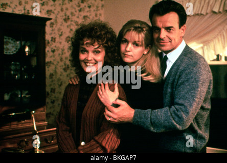 TWIN PEAKS : FIRE WALK WITH ME (1992), GRACE ZABRISKIE, SHERYL LEE, RAY WISE FWW 011 Banque D'Images