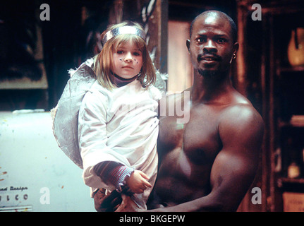 En Amérique (2002) EMMA BOLGER, Djimon Hounsou INAM 001-621 Banque D'Images