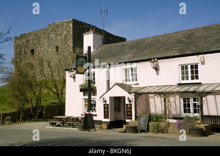 B-3660 Devon Angleterre castle & Inn Banque D'Images