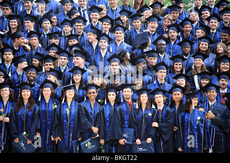 Les étudiants se préparant à un diplôme officiel photo à l'université Jacobs de Brême, Allemagne Banque D'Images