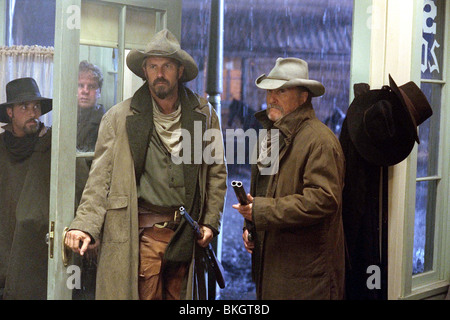 OPEN RANGE (2003) Kevin Costner, Robert Duvall, OPNR 002-05 Banque D'Images