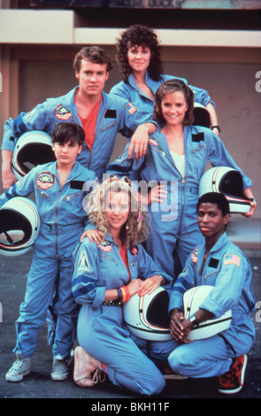 SPACECAMP (1986) SPACE CAMP (ALT) Joaquin Phoenix, TATE DONOVAN, Kelly Preston, Kate Capshaw, LEA THOMPSON, LARRY B SCOTT SCAM Banque D'Images