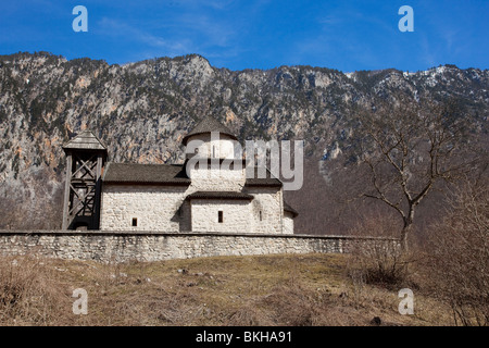 Petite église monastère orthodoxe Dobrilovina au Monténégro Banque D'Images