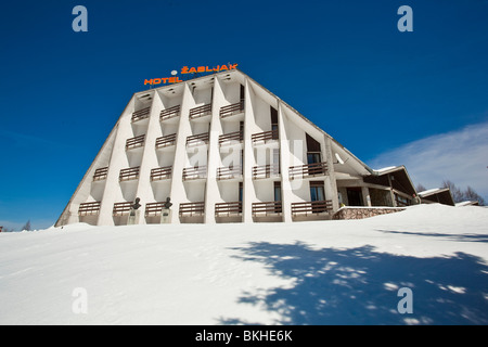 Mountain Resort Hotel Zabljak dans la neige, le Durmitor, Monténégro Banque D'Images