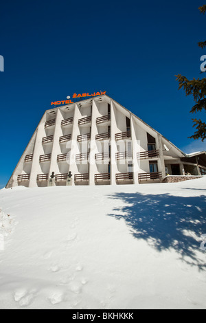 Mountain Resort Hotel Zabljak dans la neige, le Durmitor, Monténégro Banque D'Images