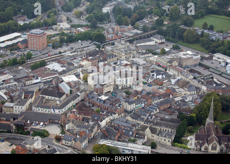 Une vue aérienne de la ville de Stroud dans le Gloucestershire UK y compris le bâtiment et les Églises et Paul Chambres d'abonnement Banque D'Images