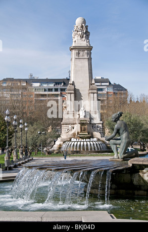 Plaze de Espana Madrid Espagne Ville Ville fontaine Banque D'Images