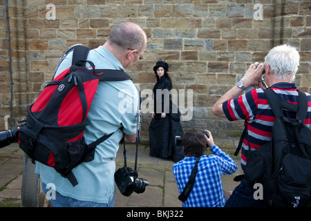 Photographes Photographie modèle lors du Festival Goth Whitby, North Yorkshire, Avril, 2010 Banque D'Images