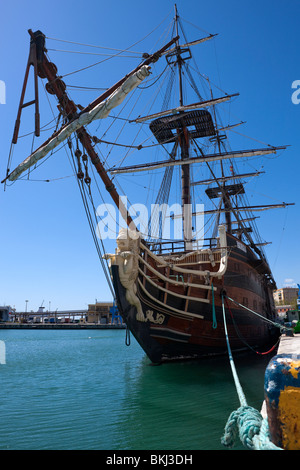 Réplique de la Santisima Trinidad navire de guerre. Port de Malaga. L'Andalousie. L'Espagne. Banque D'Images