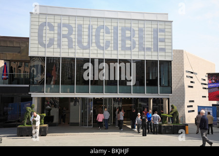 Sheffield théâtre Crucible lieu de la World Snooker Championship, Sheffield, South Yorkshire, Angleterre, Royaume-Uni. Banque D'Images