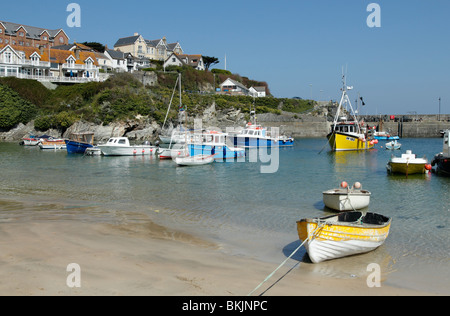 Bateaux de pêche dans le port de Newquay Cornwall UK. Banque D'Images