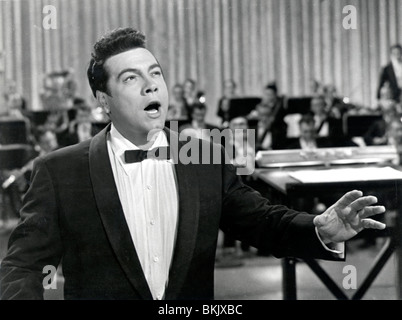 SERENADE -1956 MARIO LANZA Banque D'Images