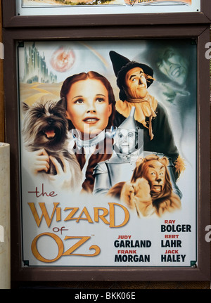 Pioneer Days High Springs Florida stand vente d'objets illustrant l'Americana Wizard of Oz affiche de film Banque D'Images
