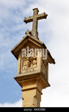 Haut de la ville médiévale de la place du marché à stow on the wold gloucestershire uk Banque D'Images