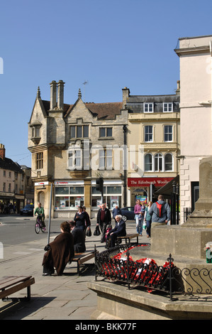 Place du marché, Cirencester, Gloucestershire, England, UK Banque D'Images