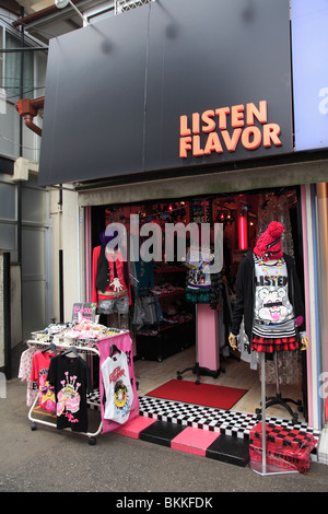 Takeshita Dori, une rue piétonne qui est un haut lieu de la culture de la jeunesse et de la mode, Harajuku, Tokyo, Japon, Asie Banque D'Images