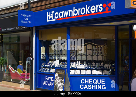 Devant une boutique de prêts sur gages T & H Banque D'Images