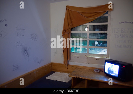 Réplique d'une cellule de prison. Banque D'Images