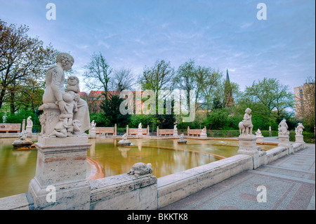 Fontaine de contes de fées, Volkspark Friedrichshain, Berlin, Allemagne Banque D'Images