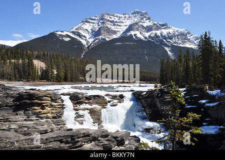 L'eau gelée de l'automne Banque D'Images