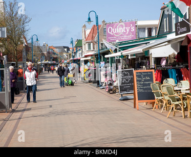 Des cafés et des boutiques touristiques, De Koog, Texel, Pays-Bas, Banque D'Images