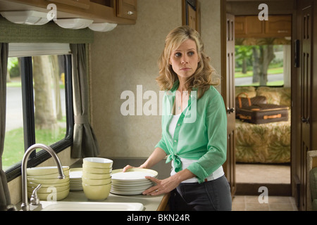 RV : RUNAWAY VACATION (2006) CHERYL HINES RV 001-06 Banque D'Images